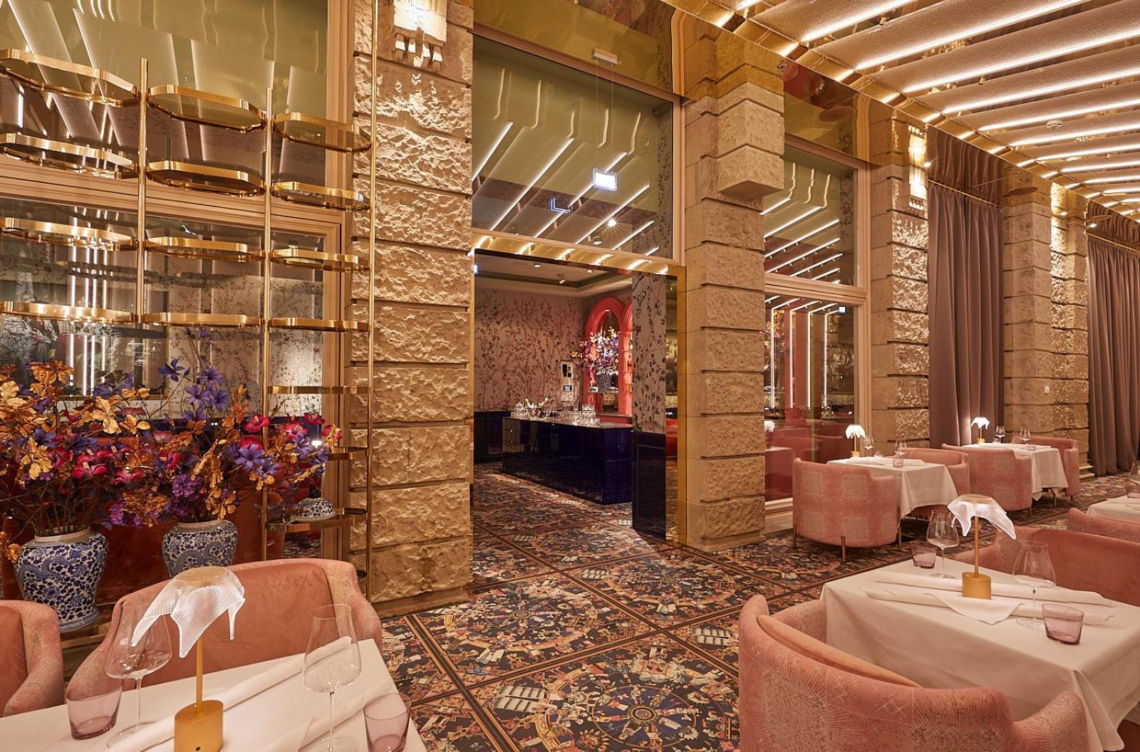 Steigenberger Parkhotel Hotel