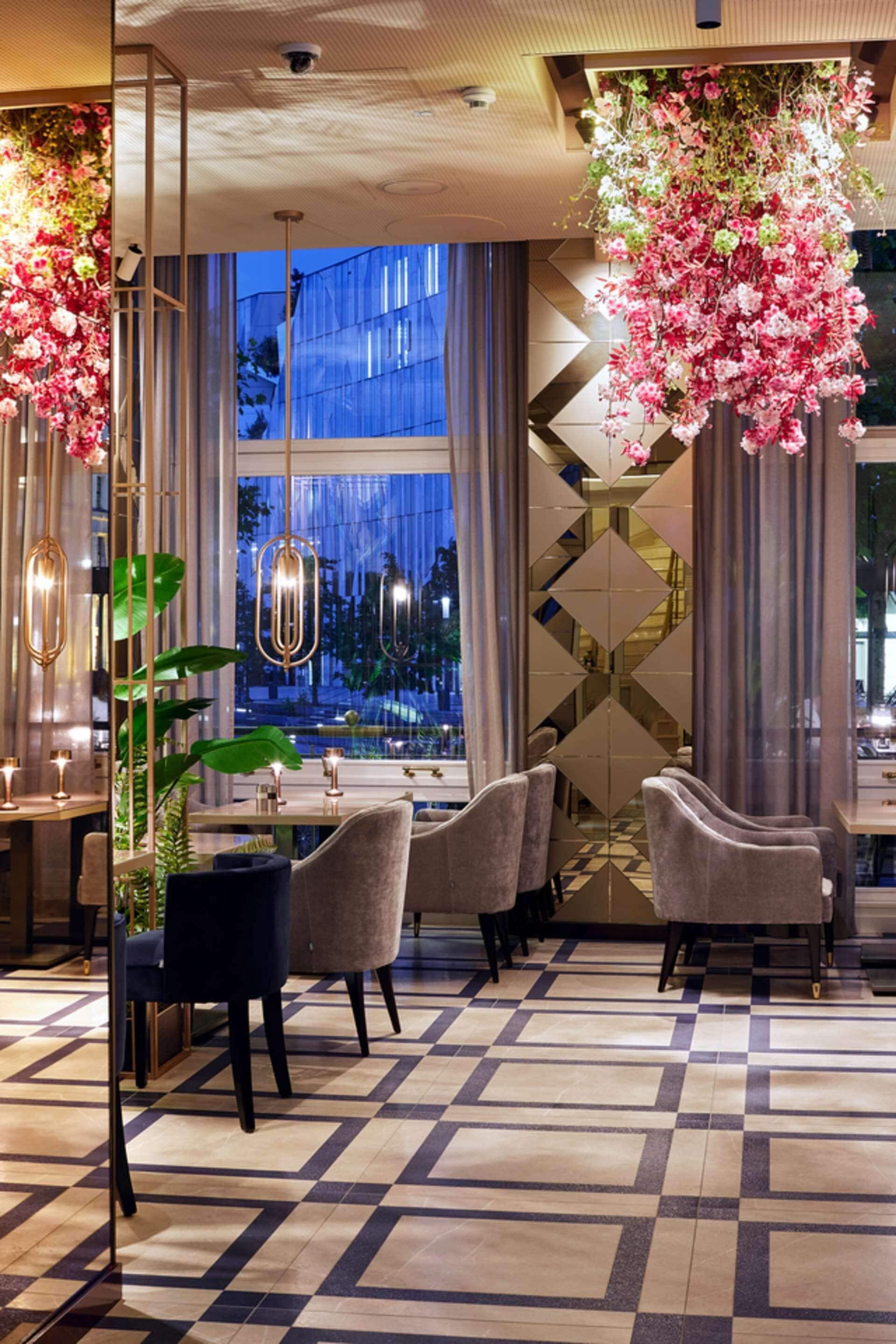 Steigenberger Parkhotel 5*