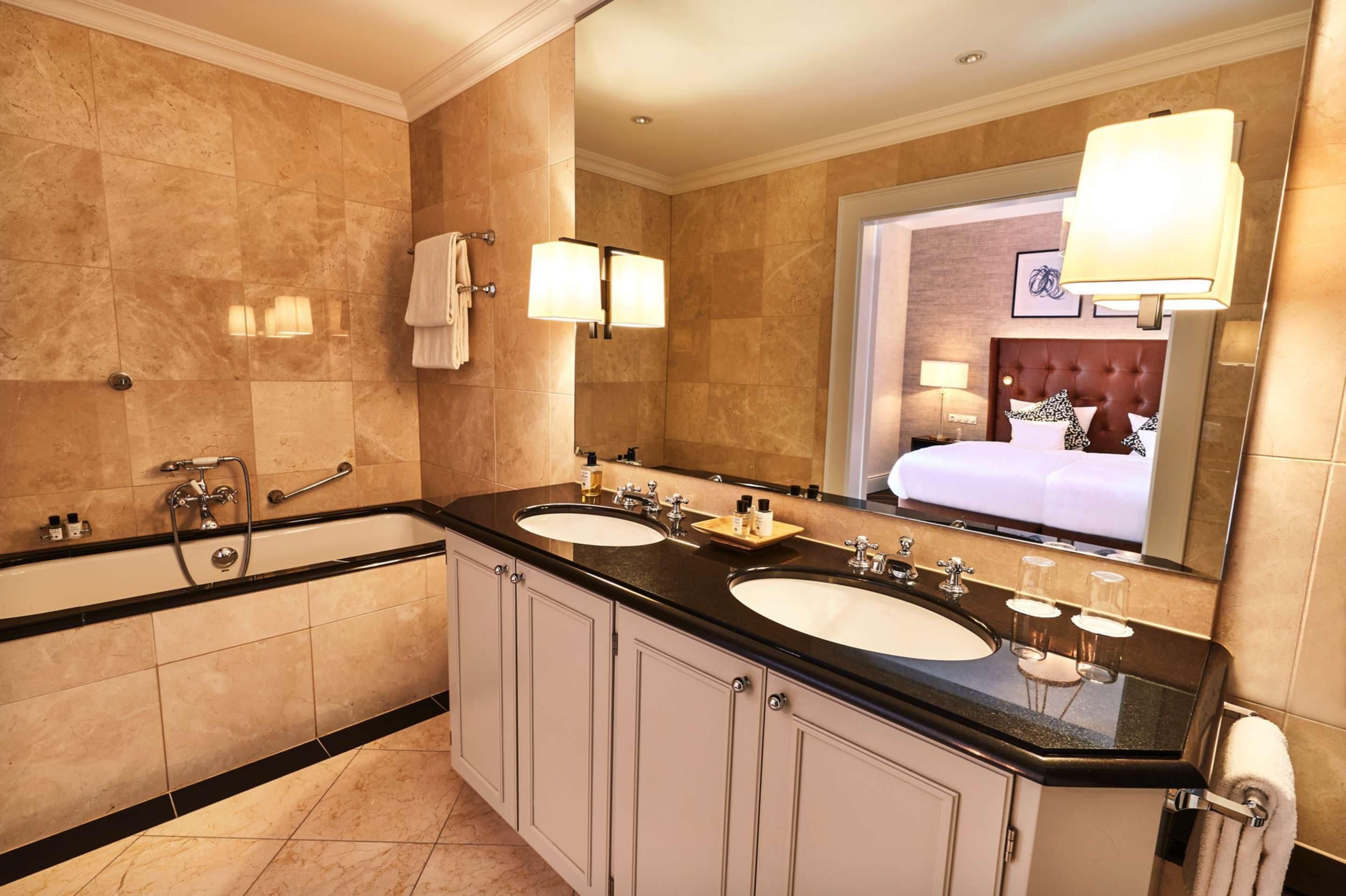 Steigenberger Icon Parkhotel Hotel 5*