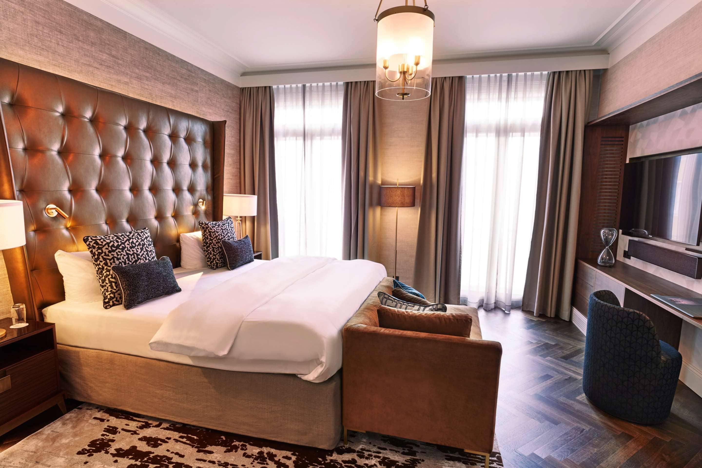 Hotel Steigenberger Icon Parkhotel 5*